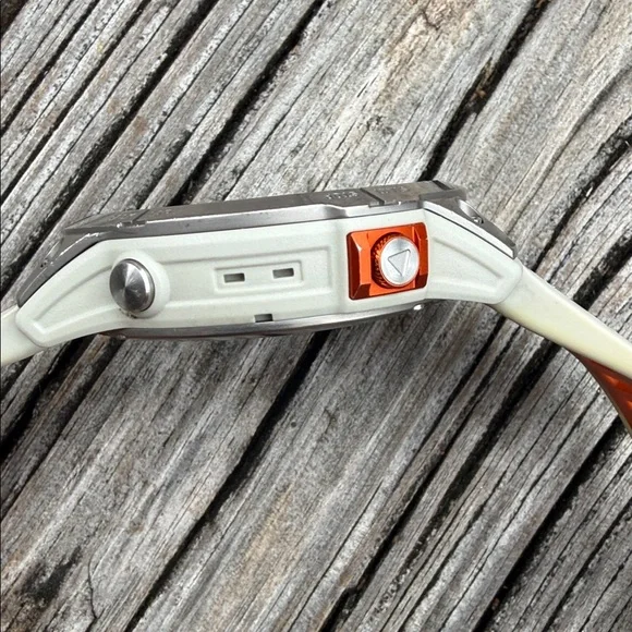 Garmin Fenix 7X Pro– Sapphire Solar Edition 51 mm Smartwatch - Picture 3 of 5